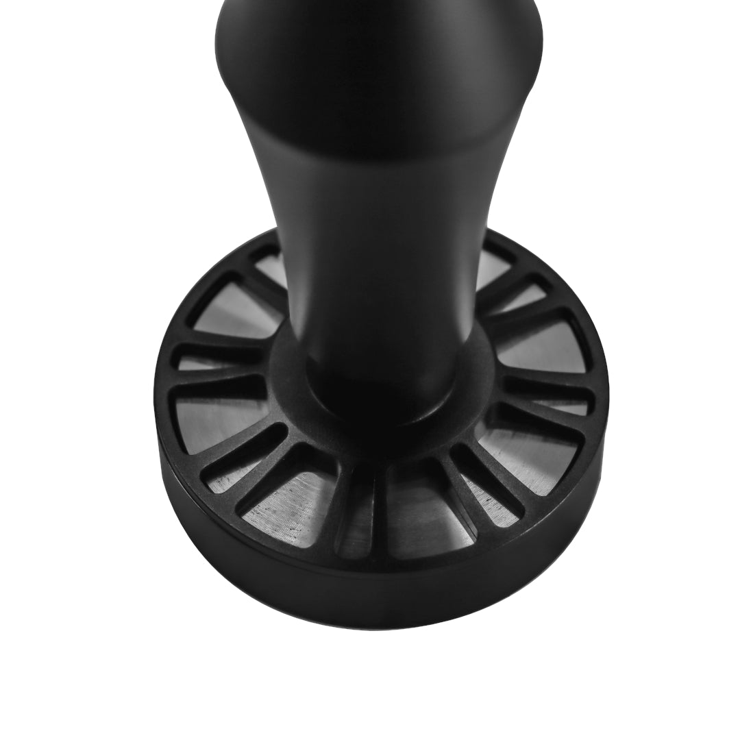 Ergonomically designed tamper for comfortable and efficient espresso preparation